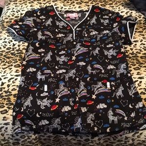 Super cute scrub top!